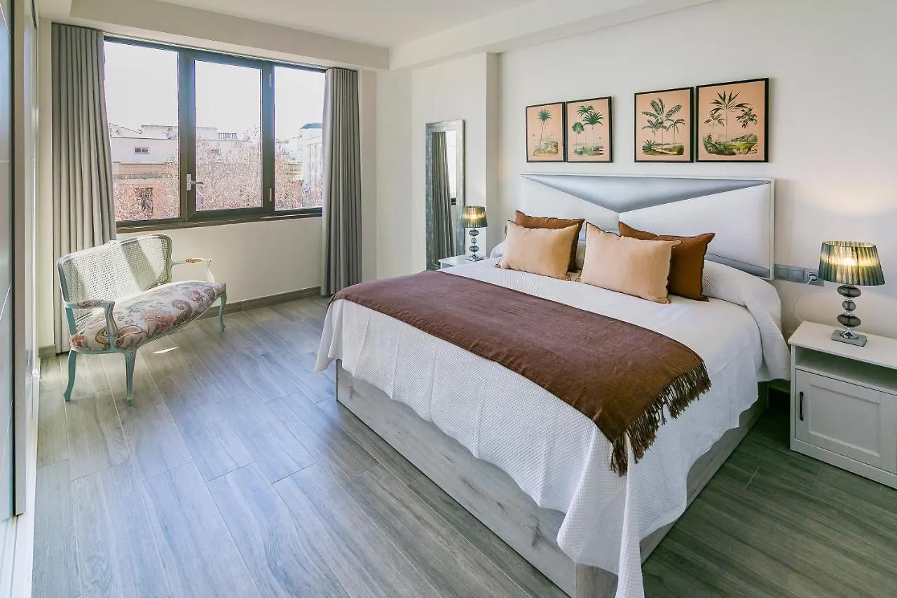 Apartamento Gran Capitan Uno contacts